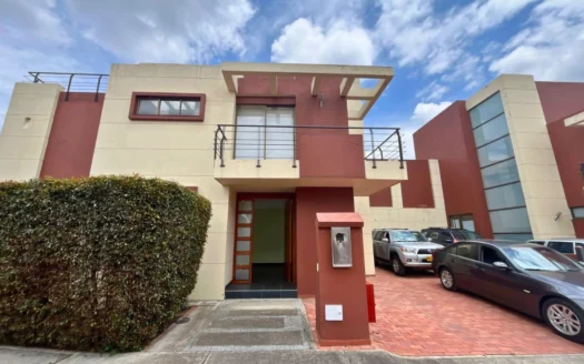 Casa en arriendo Milla de oro