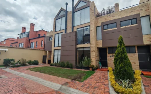 Casa en arriendo sector Delicias Norte