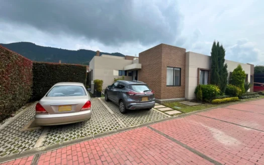 CASA EN VENTA TARRAGONA CLUB CONJUNTO RESIDENCIAL